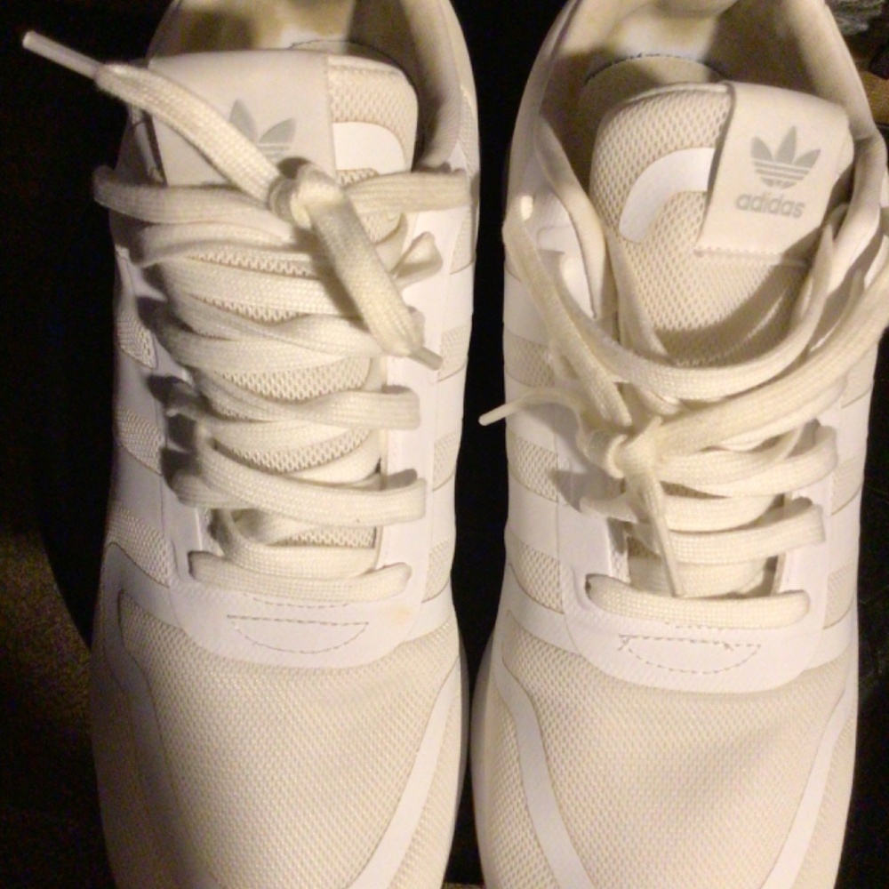 Adidas - Picture 2 of 3